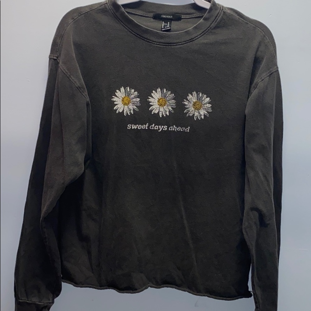 Forever 21 sweet days ahead daisy longsleeve